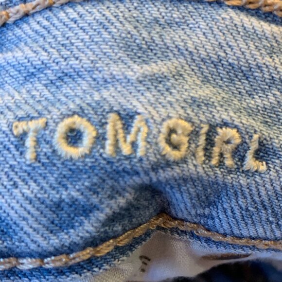 American Eagle Outfitters Tomgirl Straight Leg Hidden Button-Up Fly Jeans - Picture 15 of 15